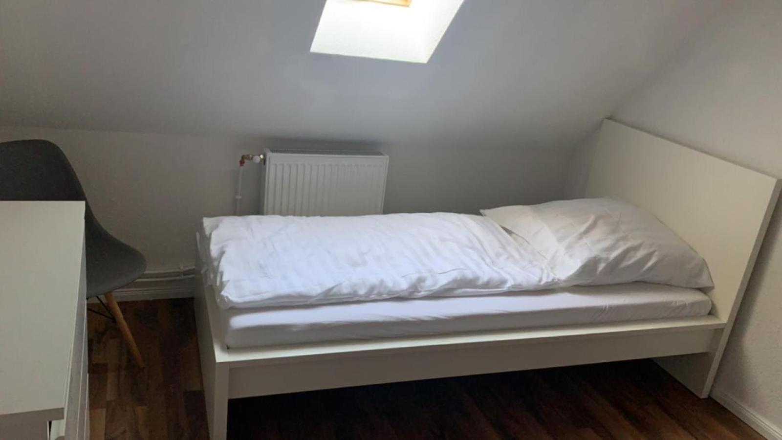 Zimmer In Wohnung, Monteure, Zentral, Enger Εξωτερικό φωτογραφία