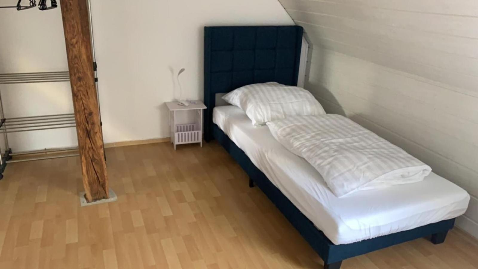 Zimmer In Wohnung, Monteure, Zentral, Enger Εξωτερικό φωτογραφία